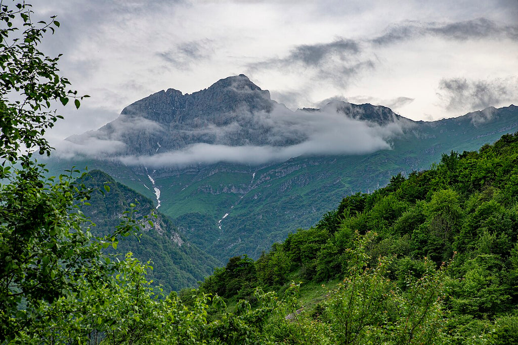 Mount Khustup (3,206 m)