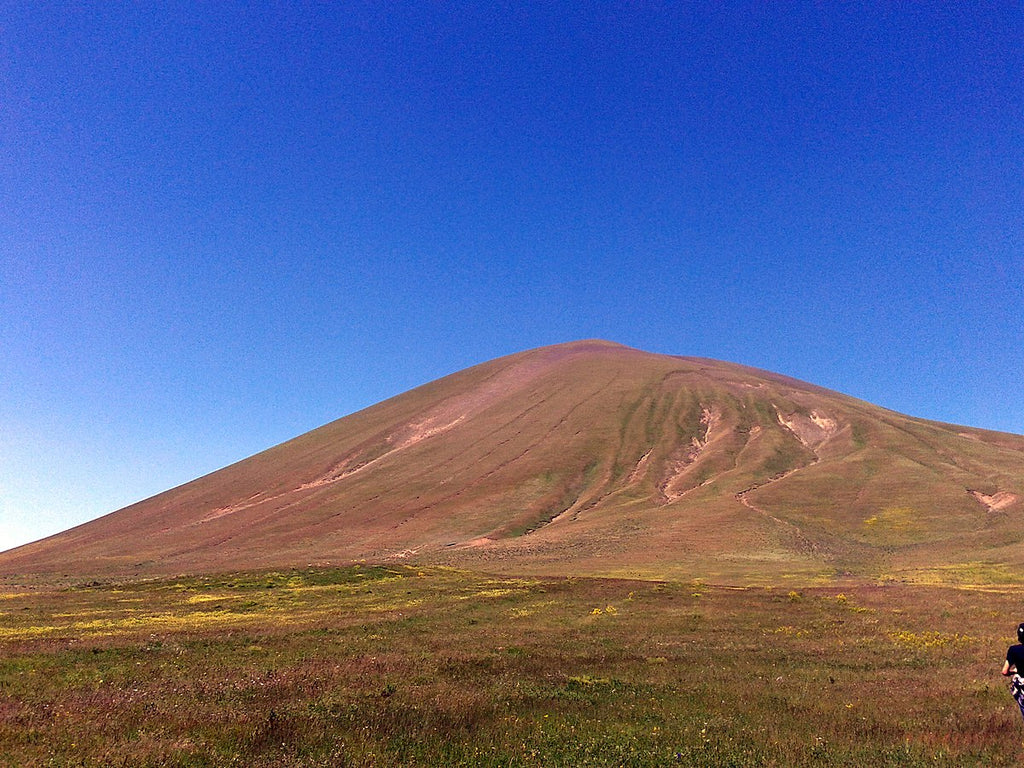 Արմաղան լեռ (2,829 մ)