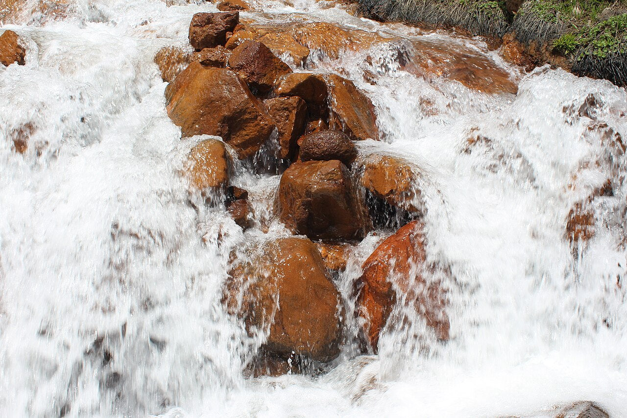 To Gegharot Waterfall
