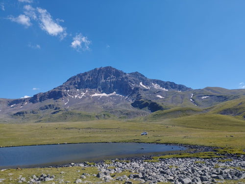 To Rapi Lake