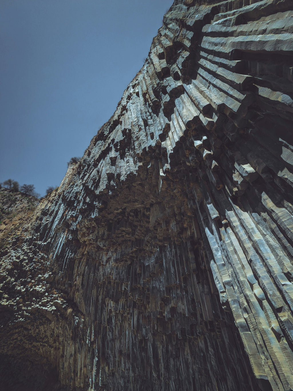 Yerevan – Charents Arch – Azat Reservoir – Garni – Geghard – Symphony of Stones – Yerevan